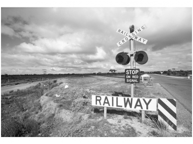AP DIGITAL fototapetai 470070 Crossing Railway
